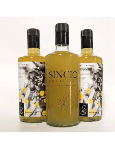 Limoncello artesano de Novales